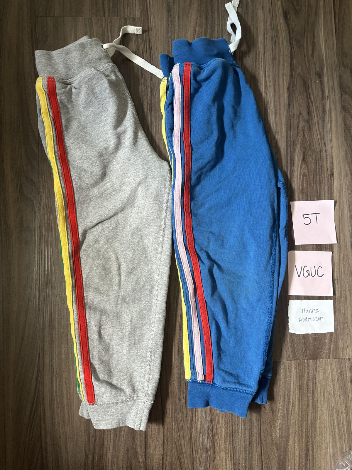 #138 - 5T VGUC Hanna Andersson (2) Pair Sweatpants (blue + grey)