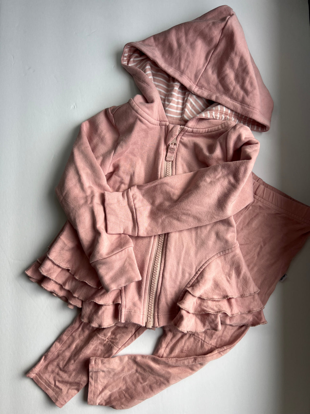 #180 Little Sleepies girls size 2T Dusty rose ruffle zip up hooded jacket and matching leggings