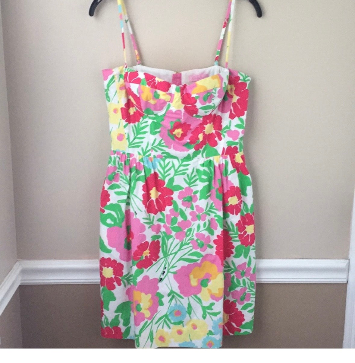 #130 Lilly Pulitzer Women’s Sz 4 Floral Dress