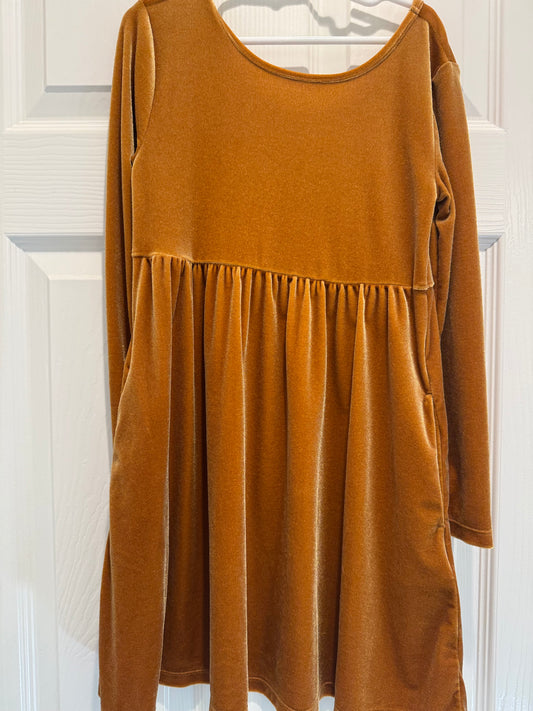 #53 girl long sleeve dress size M(8)