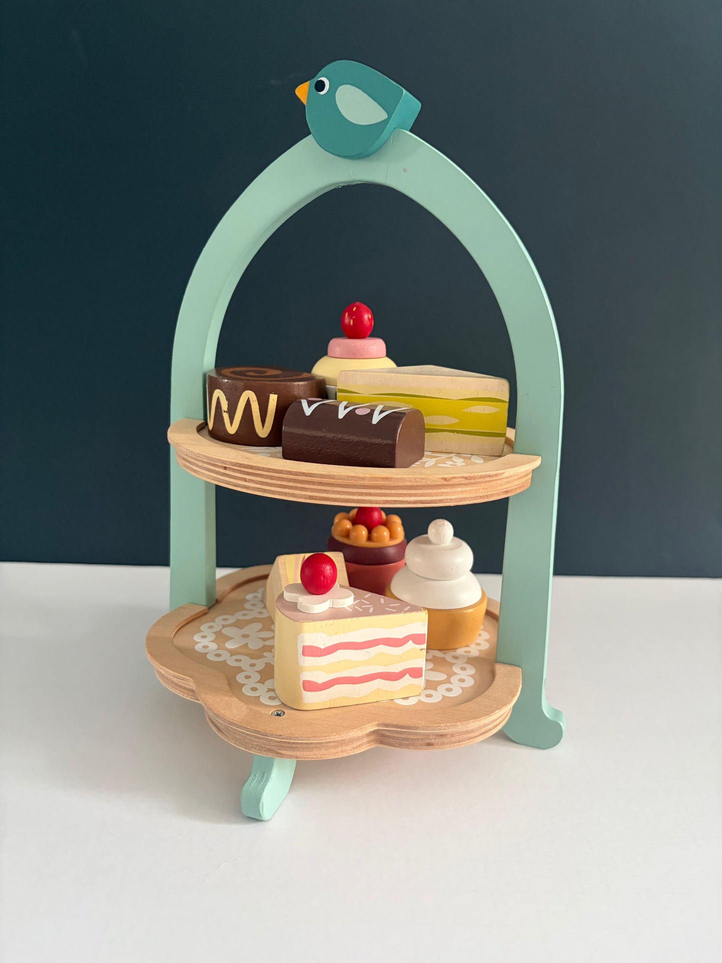 Seller #91 Tender Leaf Birdie Afternoon Tea Stand GUC
