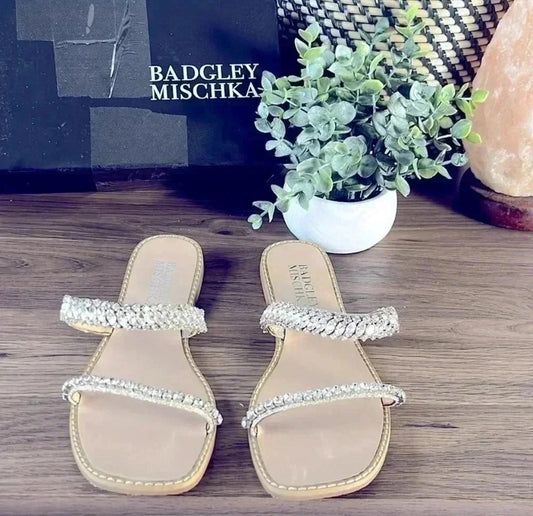 Seller#213 NIB Size 6.5 Badgley Mischka Thina Flat Jeweled Sandal