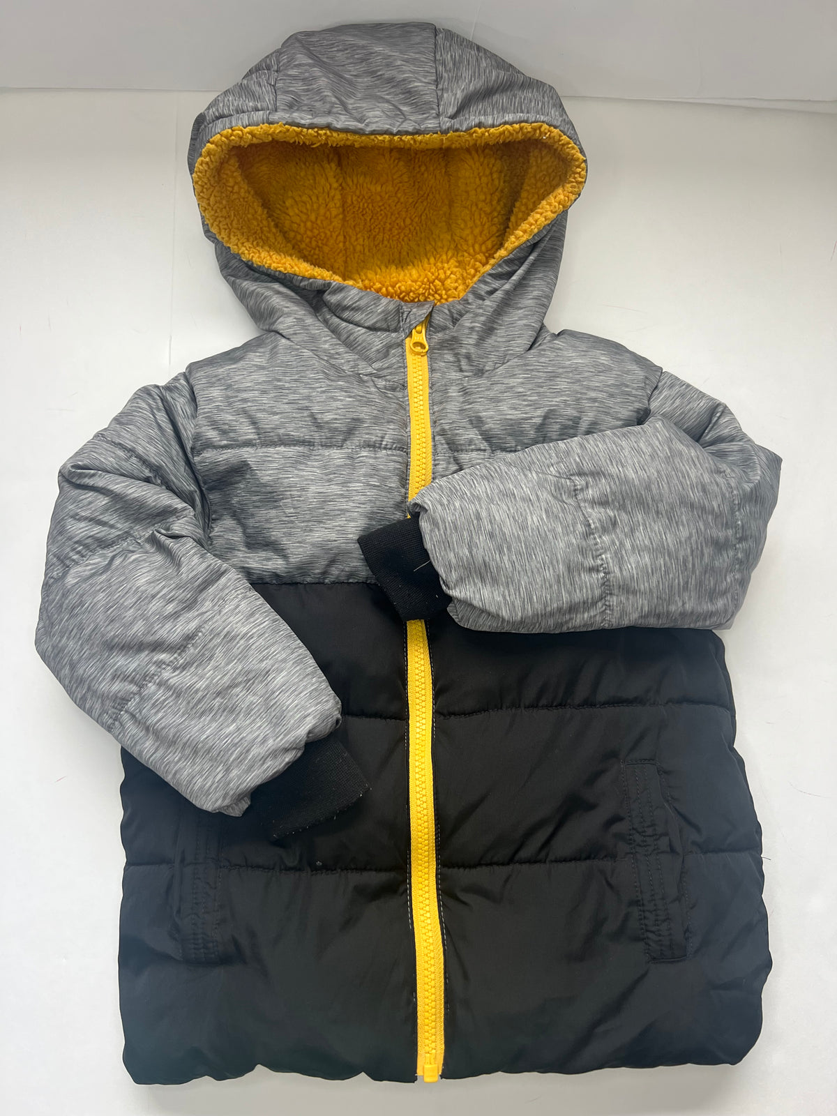 #180 Swiss Tech boys size 3t black yellow and gray winter coat