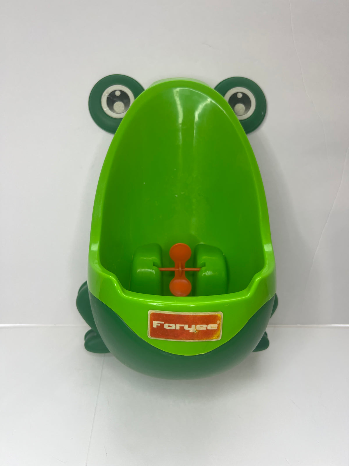 #180 frog urinal