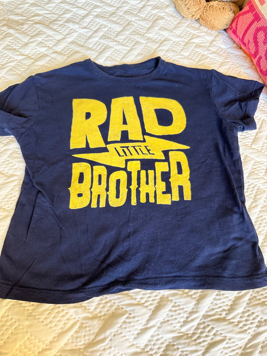 BOYS 4t Chaser Brand Rad Little Brother Tee, GUC, 45230