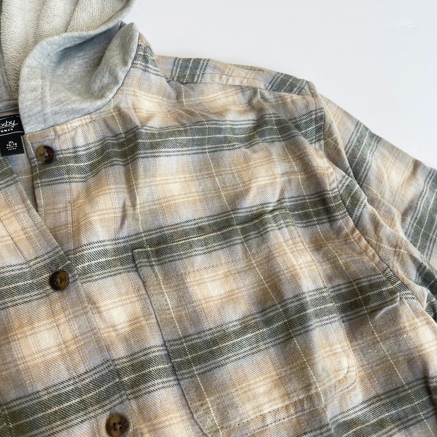#118 | Size XL / 16-18 | Bixby Boys Plaid Hooded Button Down Shirt