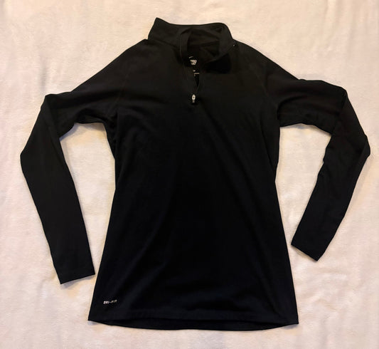 #102 - Nike size XL women's Dri-Fit long sleeve lined undershirt