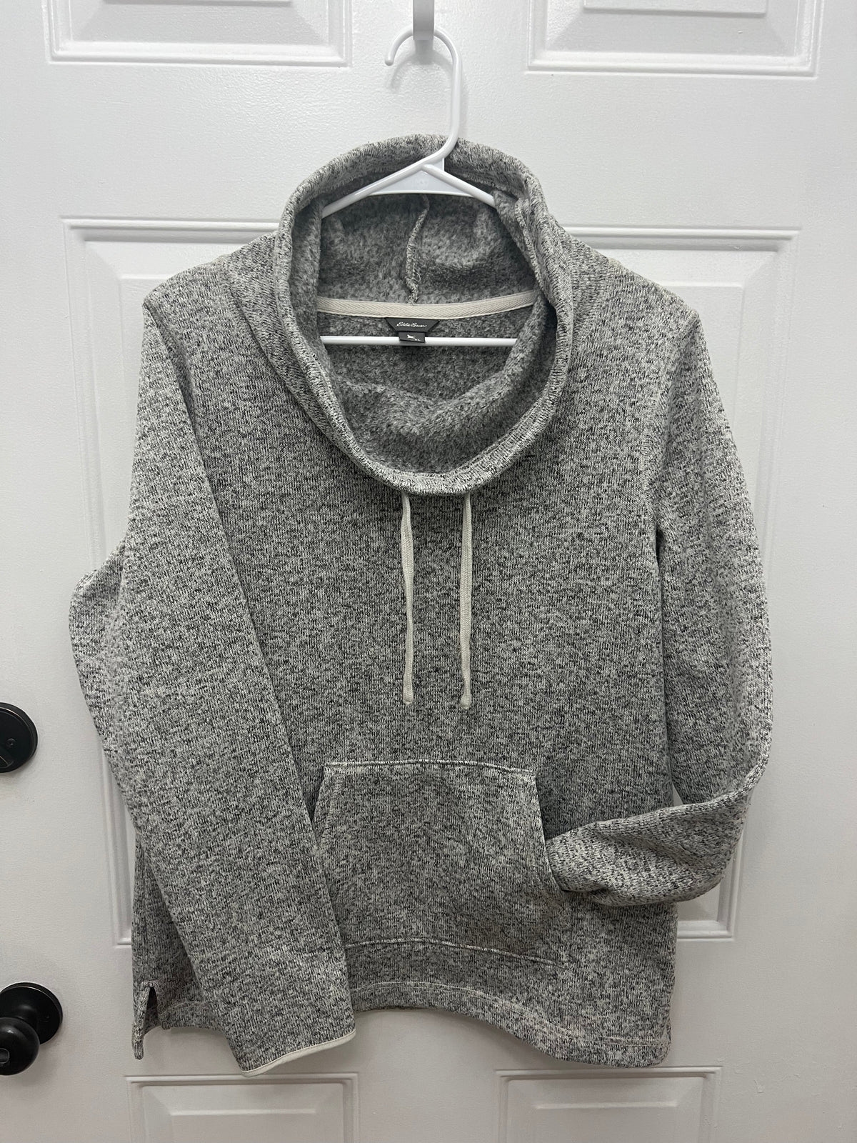 #180 Eddie Bauer ladies size XL gray sweatshirt