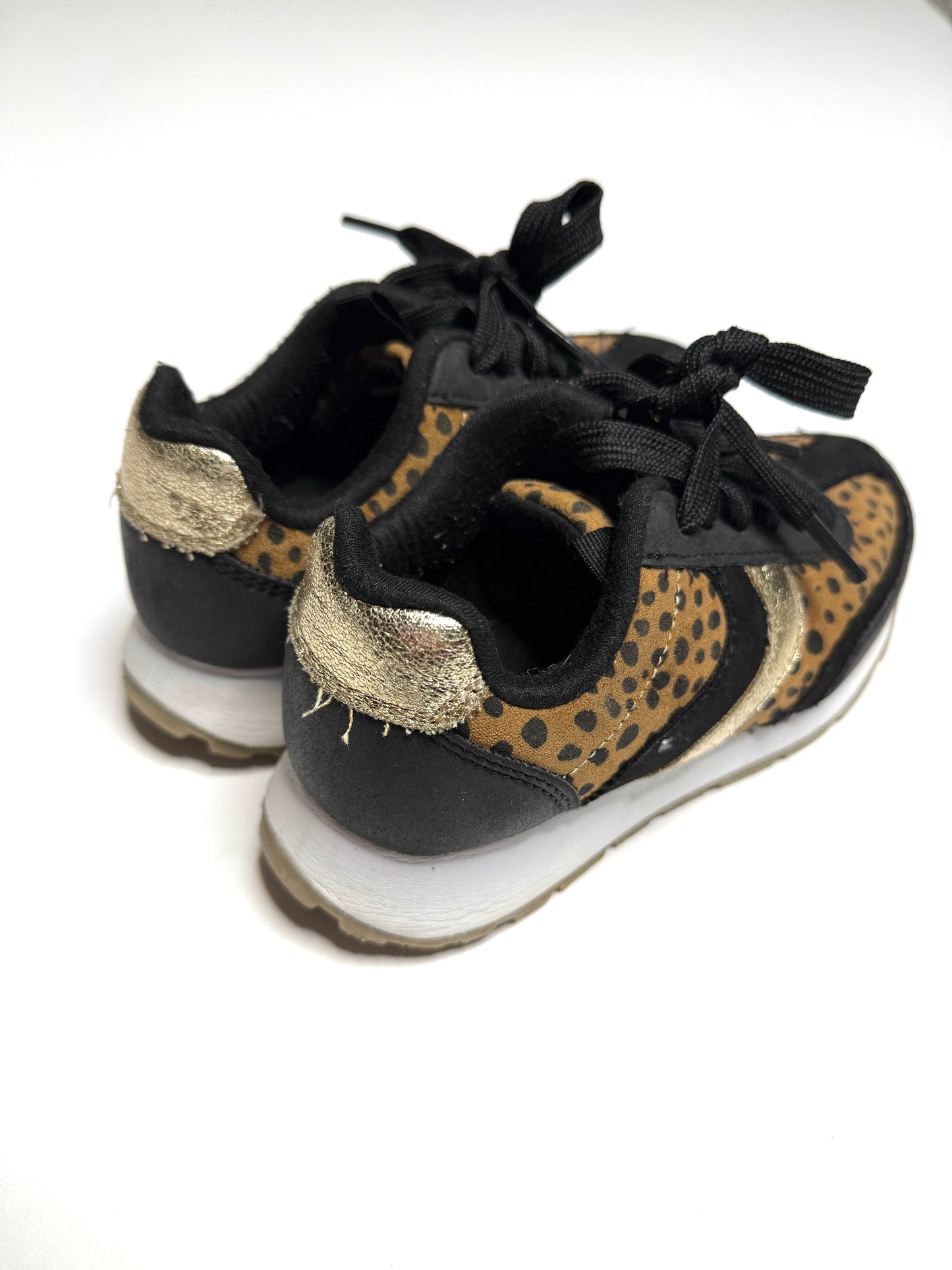 Seller 89 Girls Cat and Jack Leoprd Sneakers Size 13 VGUC