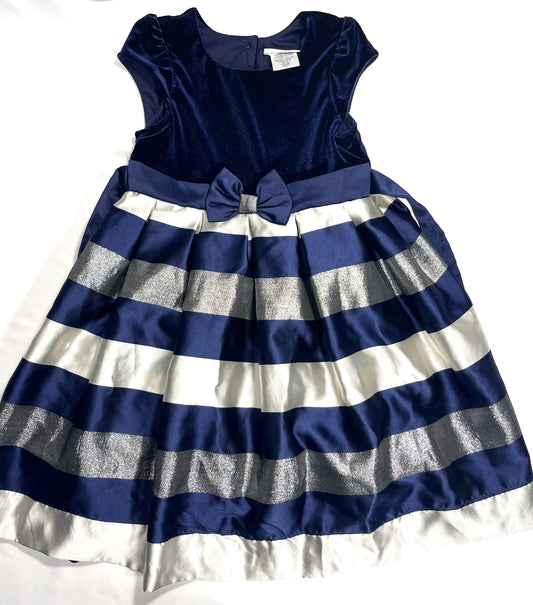 Reduced 100B Girls size 5 blue silver holiday dress jona michelle