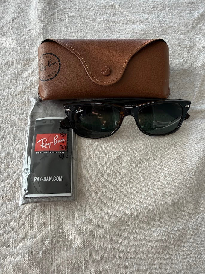 #78 REDUCED Brand New Ray-Ban New Wayfarer Tortoise Sunglasses