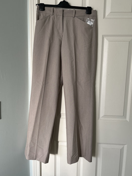 #124 NWT Beige Women's Dress Pants Size 4