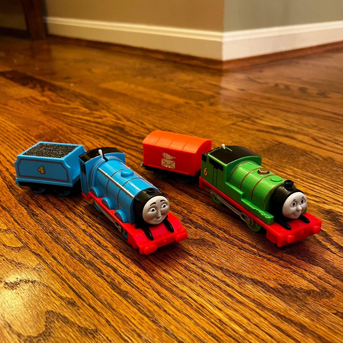 Seller #115 - Thomas & Friends by Fisher-Price Motorized Gordon & Percy Trains with Cars, VGUC