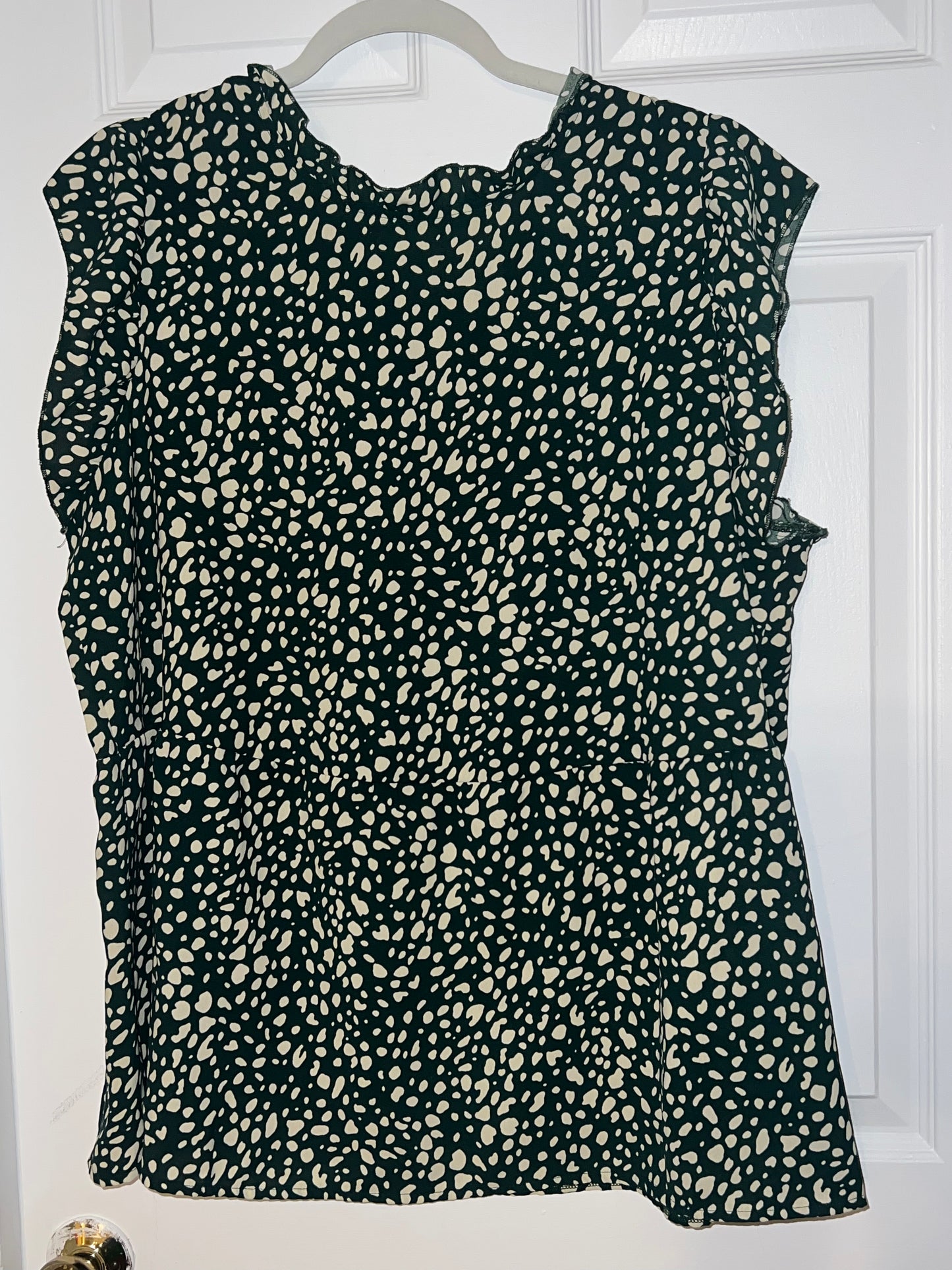 #67 Amazon Angashion Women's `Dark Green Polka Dot Sleeveless Blouse - Size XXL