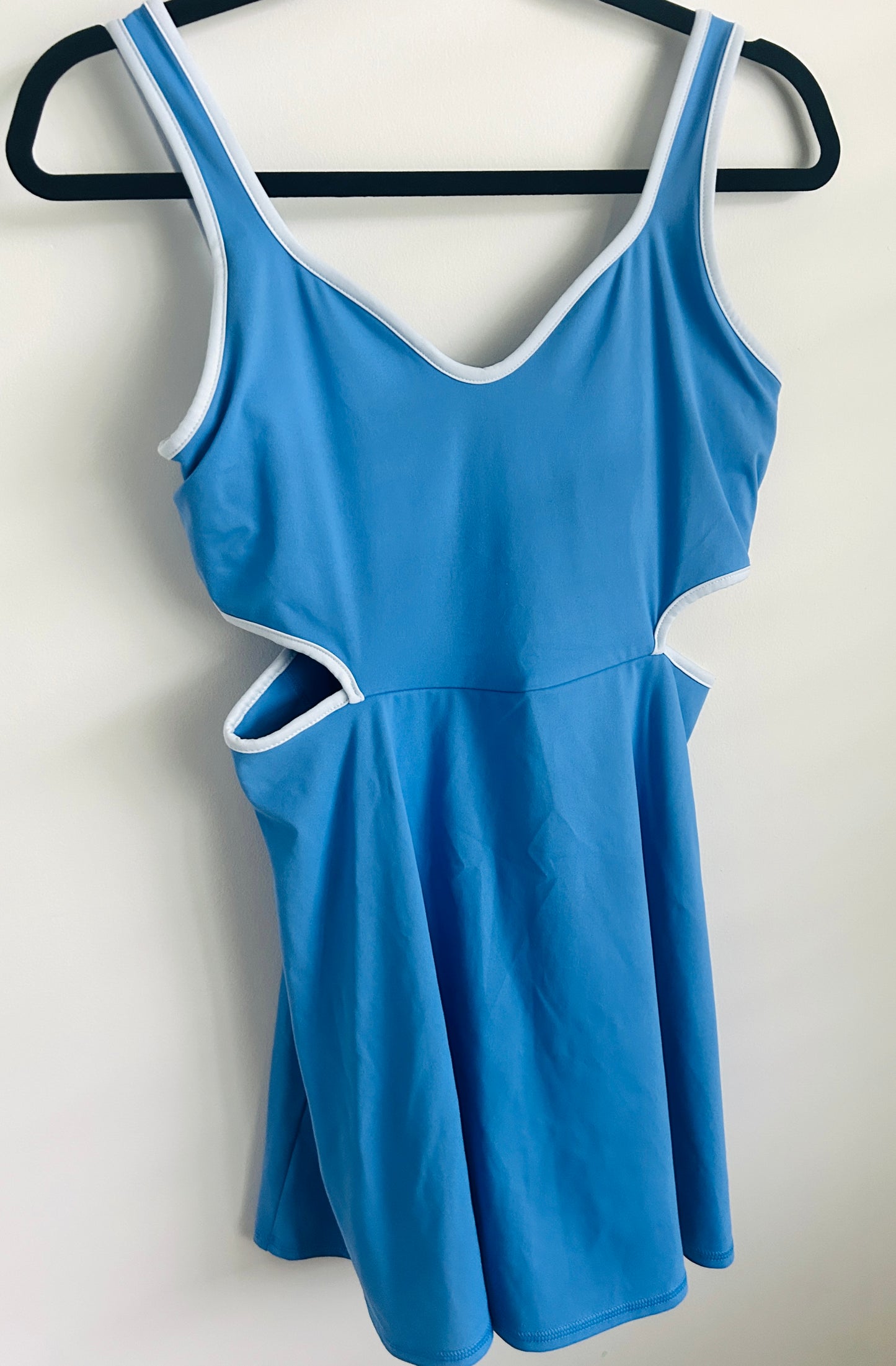 #15 Old Navy Medium Women’s Athletic Dress (+ Built In Shorts)