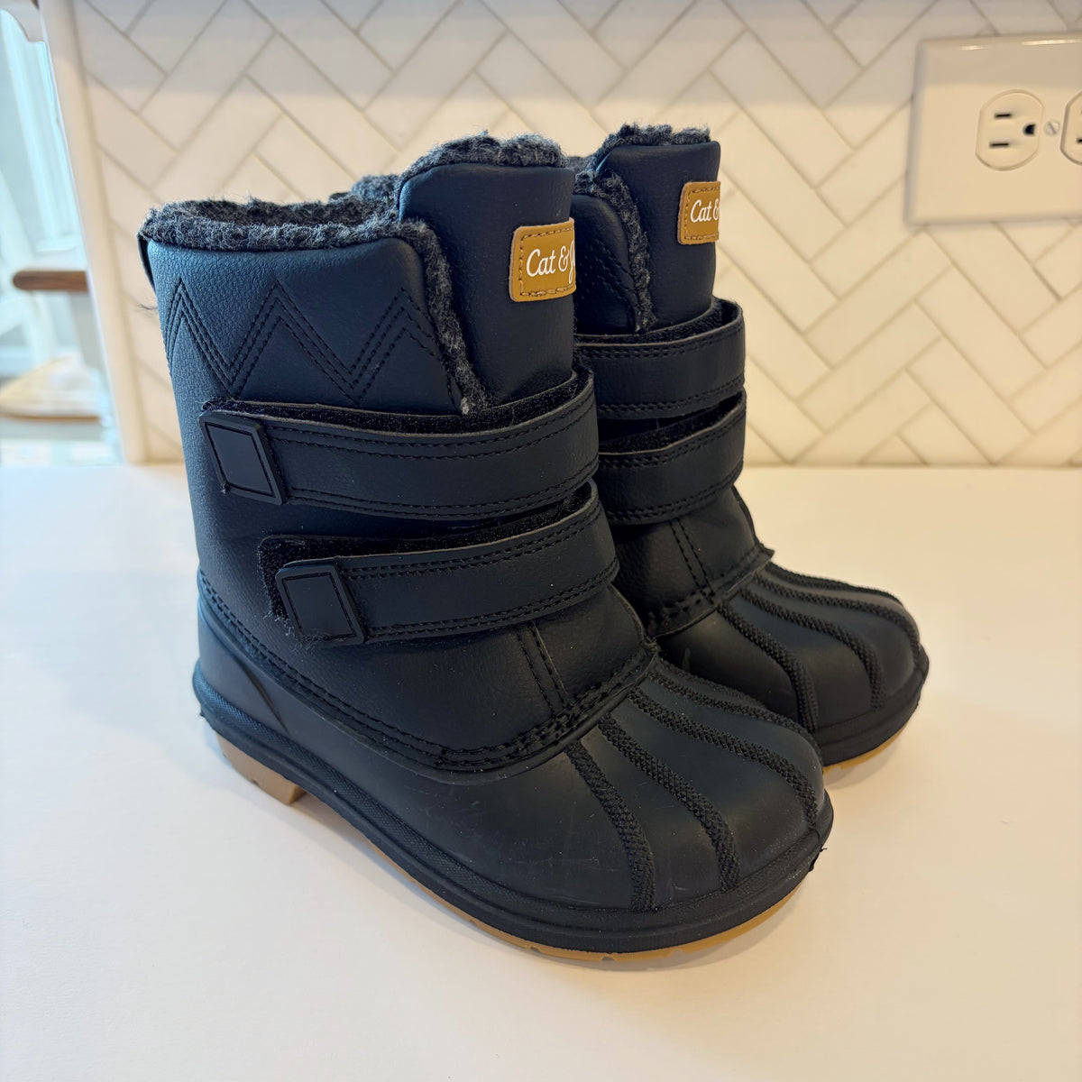 #96 | Size 11 | Cat & Jack Boys Black Snow Boots
