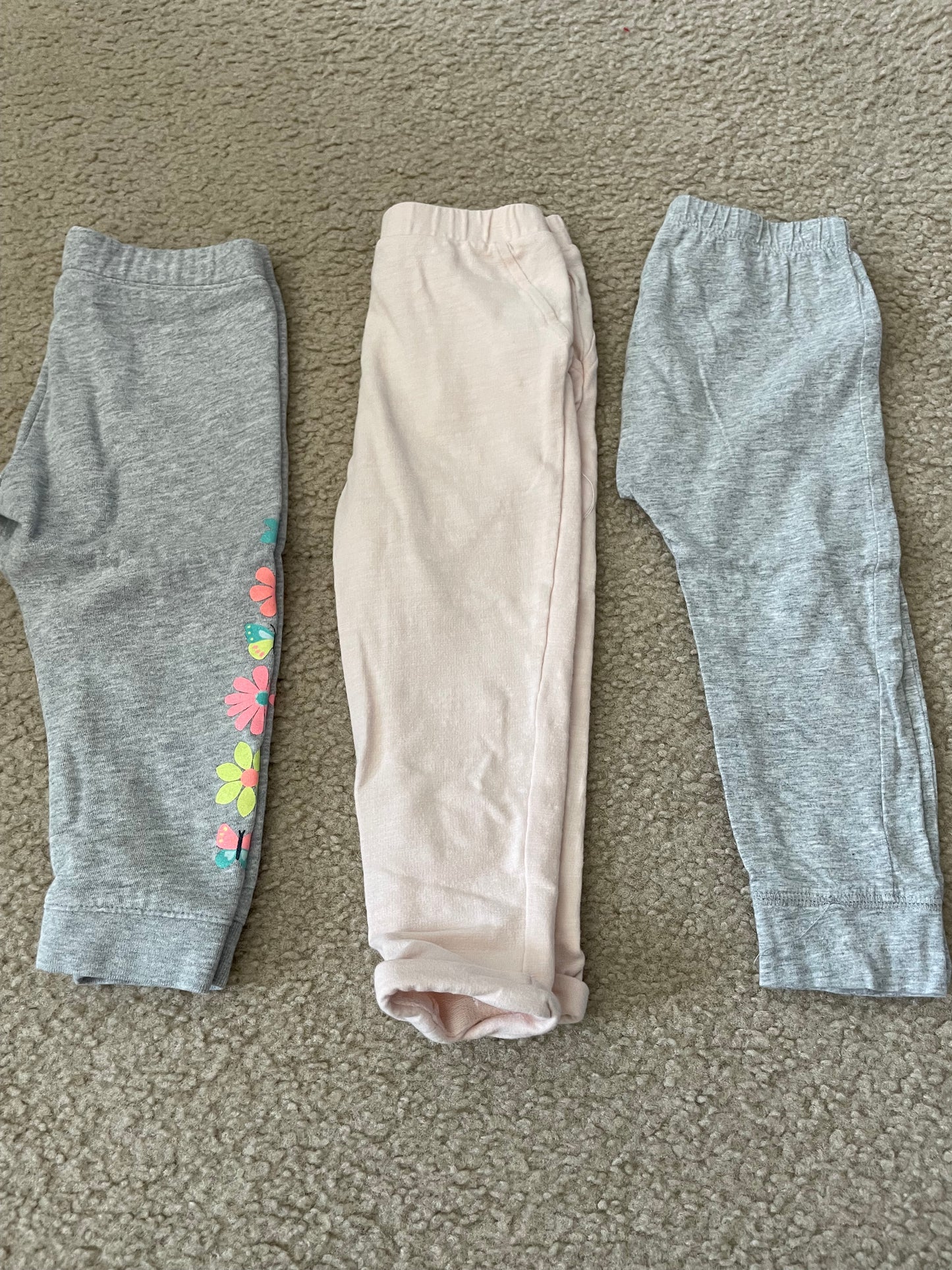 Seller 129- Girls’ 24 month pants bundle