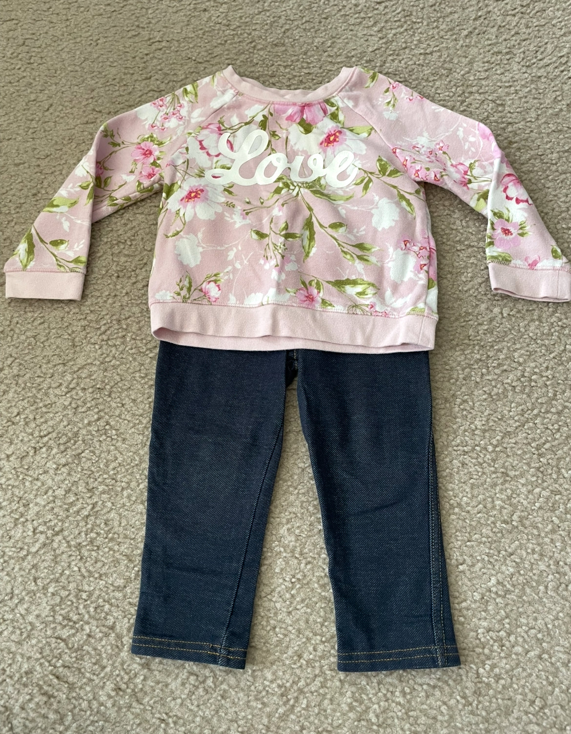 Seller 129- girls’ 18-24 month outfit