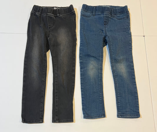 #180 Girls 4 Baby Gap Jegging Jean  - Black and Jean