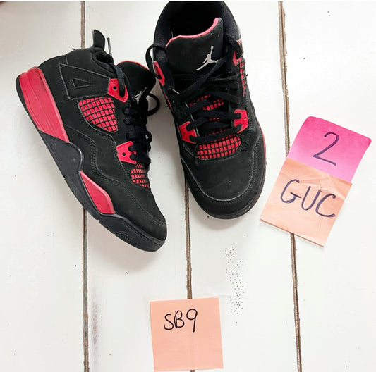Seller 196 Jordan 4 retro Red Thunder 2y