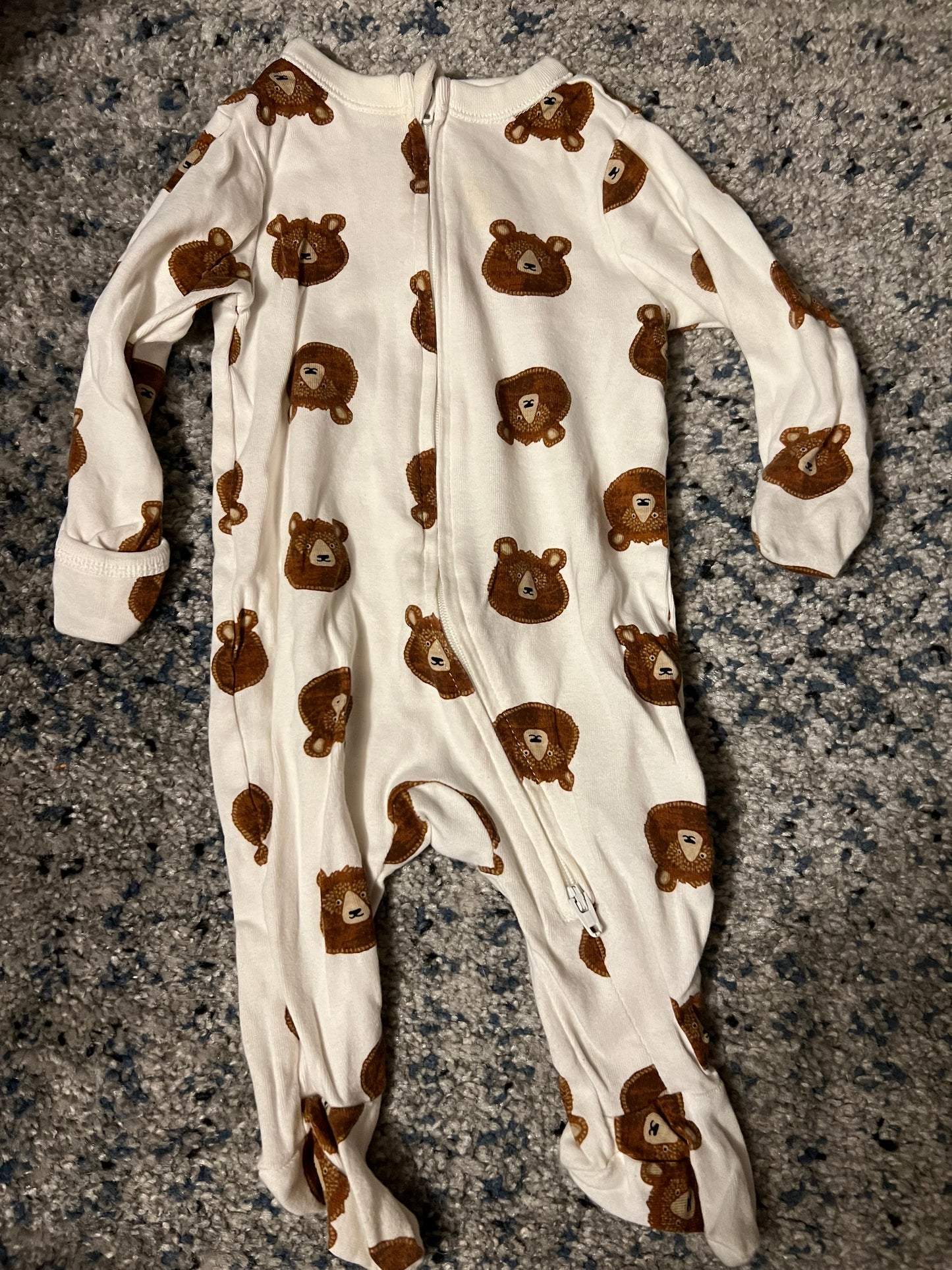 #46 Old Navy Boy Bear Themed Footed Pajamas (Bundle of 2) 0-3 months