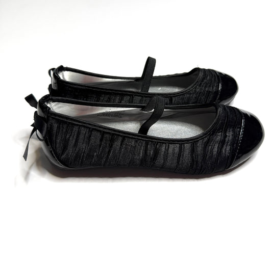 Seller 89 Girls Size 11.5 Striderite Black Ballet Flats with Bow on Back VGUC