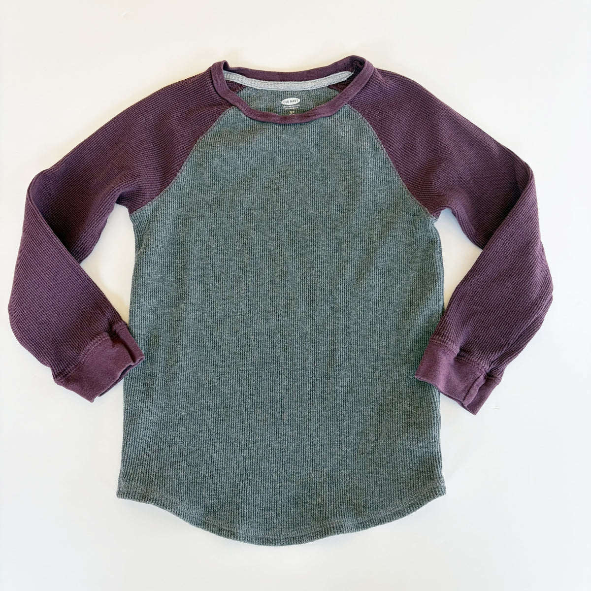 #96 | Size S (6/7) | Old Navy Boys Thermal Baseball Style Shirt