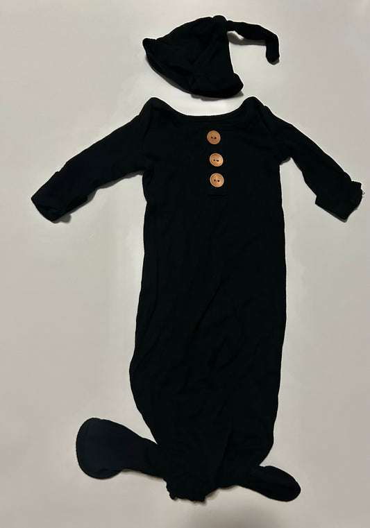Seller #21 Caden Lane black NB gown and hat