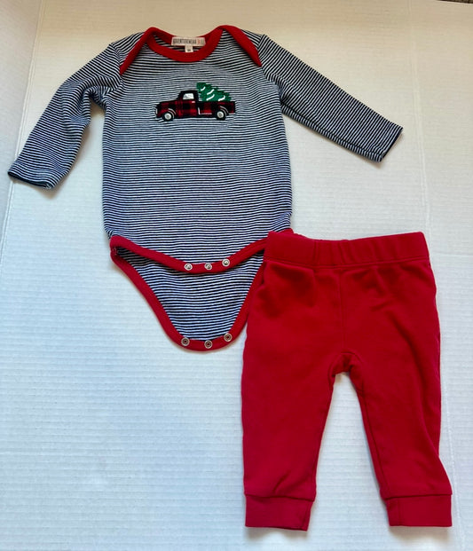 #93 Dillards Adventurewear Red Truck Holiday Outfit 360 Boys 6M
