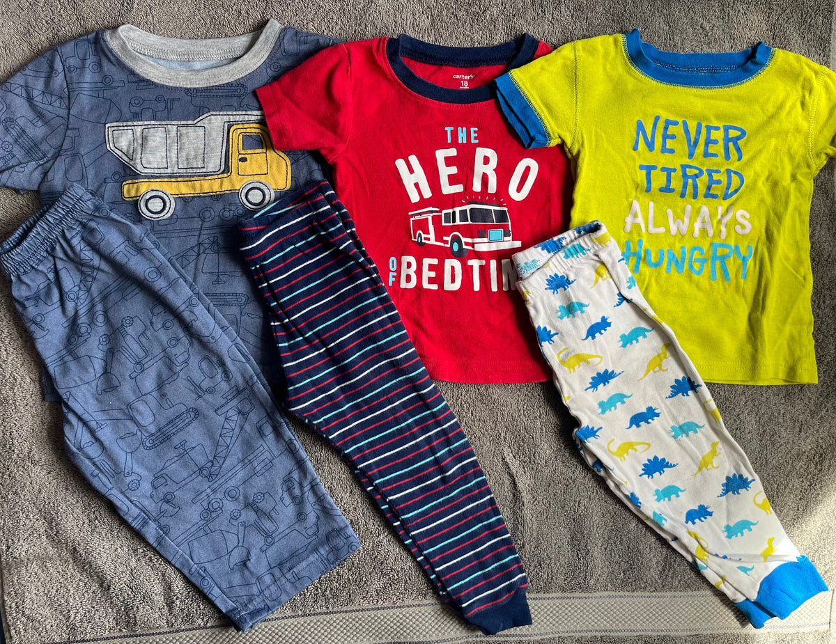 Seller #13 boys 18 months pajamas bundle