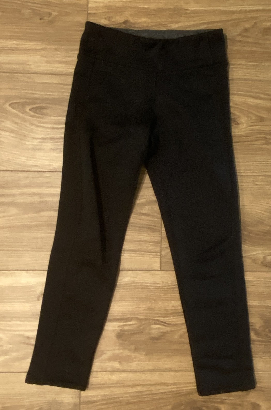 Seller #100 Girls Size M/8 Old Navy Active Ultracoze Black Leggings
