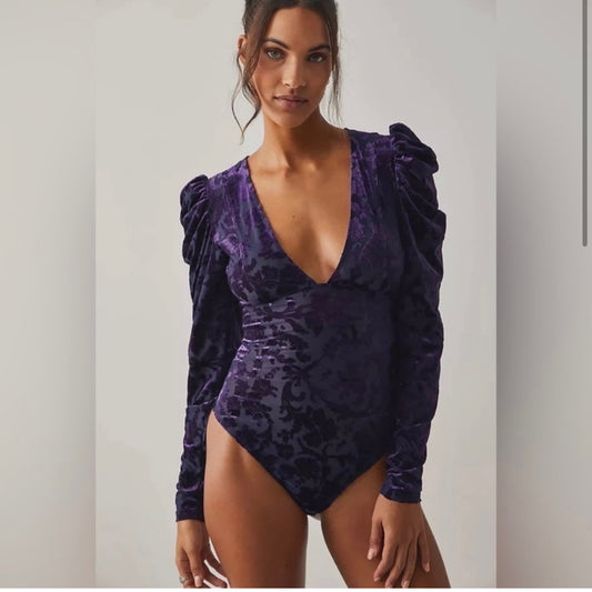 #116 Free People Purple plum Velvet Bodysuit Small New