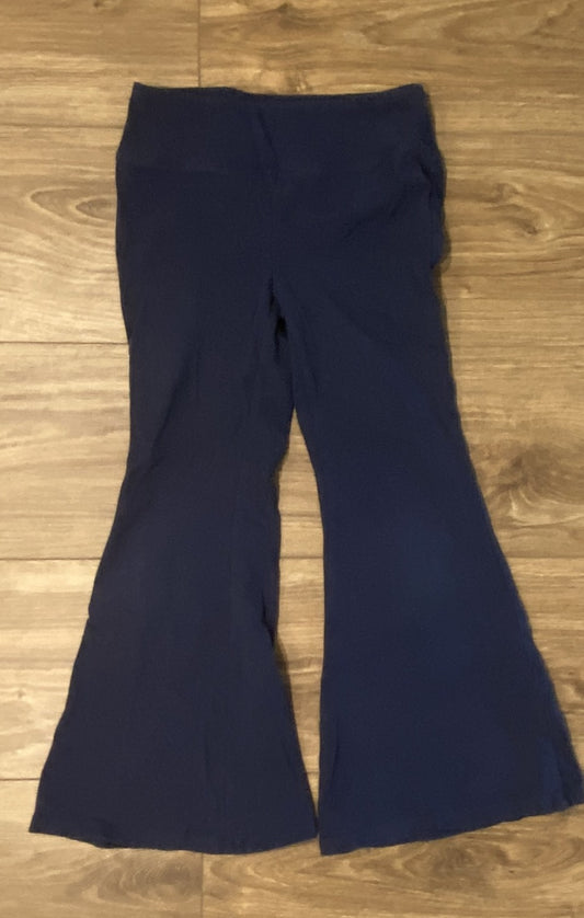 Seller #100 girls Size S 6/7 So Brand Navy Flare Leggings