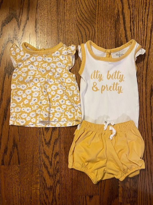 Chick Pea baby girls size 0-3 months yellow body suit top and shorts NWOT