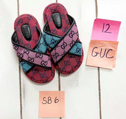 Seller 196 Gucci Slides