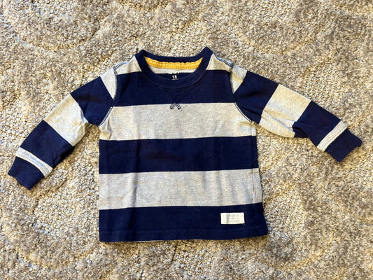 #82B Carter's Long Sleeve - 18 Months