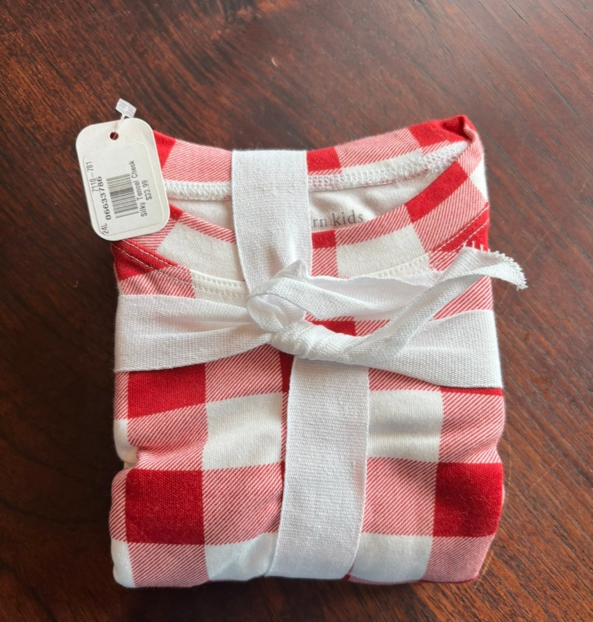 #44 NWT Pottery Barn Kids pajama set