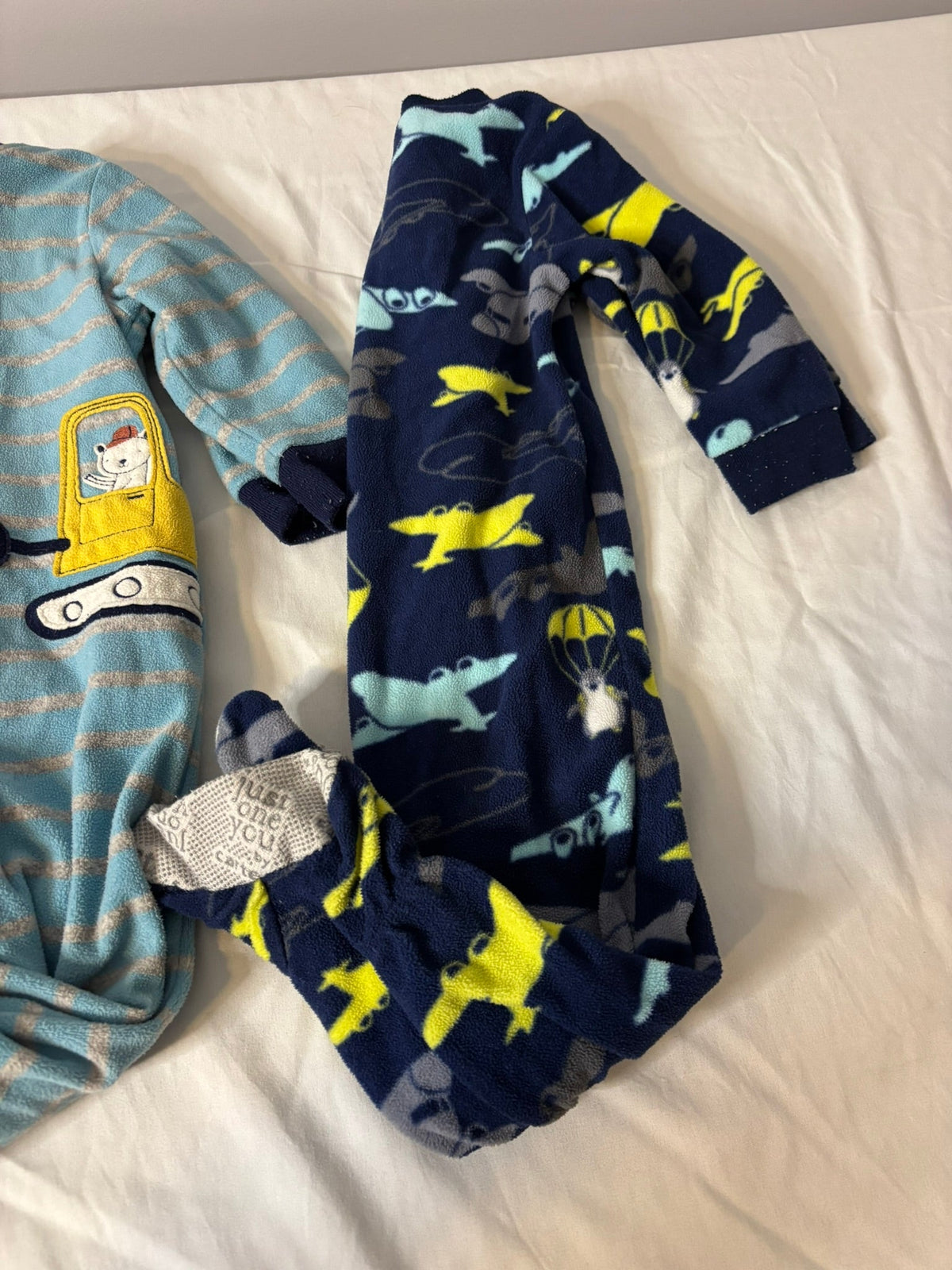 #90: Carters Baby Fleece Footed Pajamas Bundle (3 Pieces, Size 12 Months)