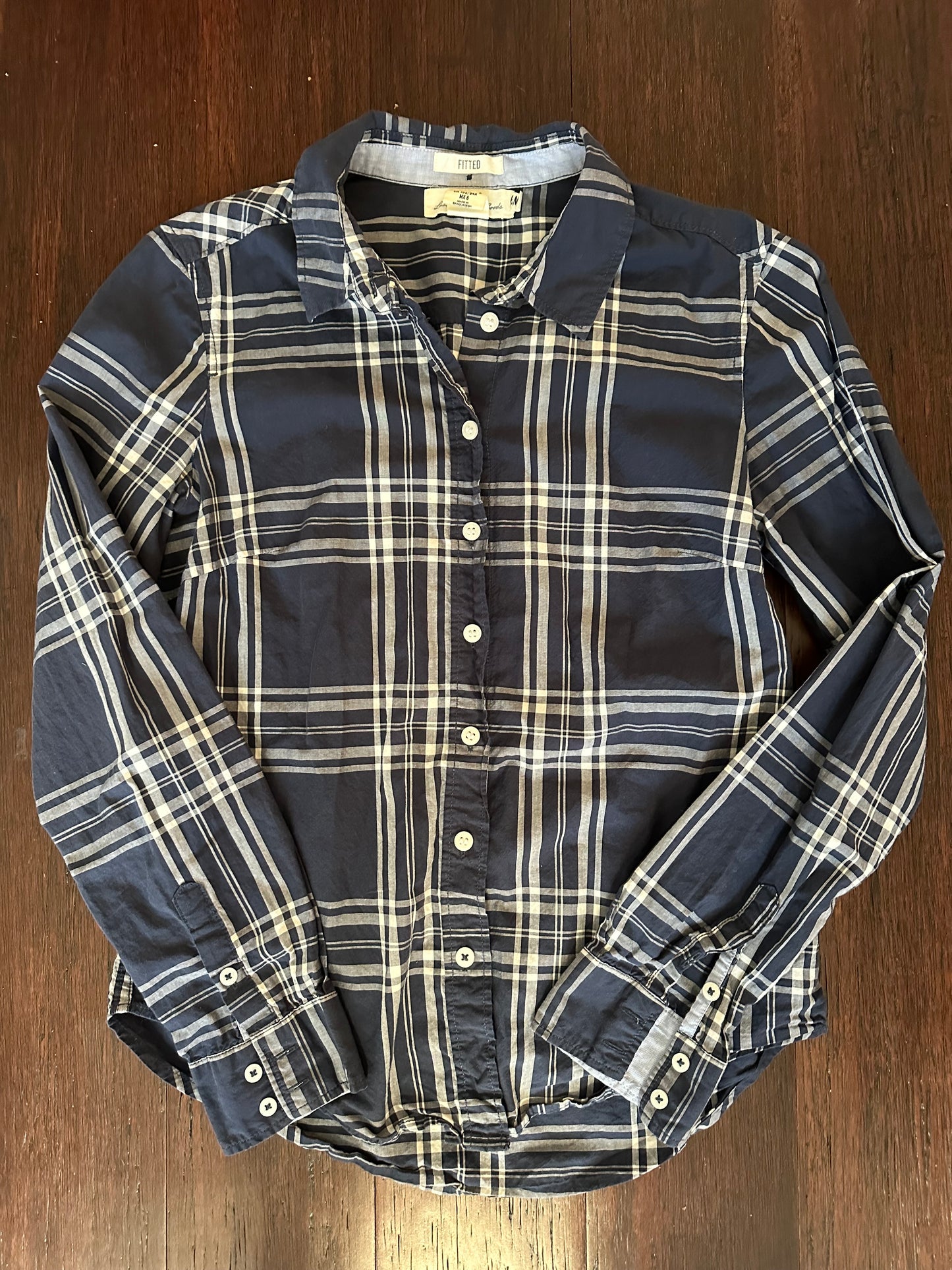 H & M Plaid Button Up Shirt, Navy/White, EUC, Women's Size 6