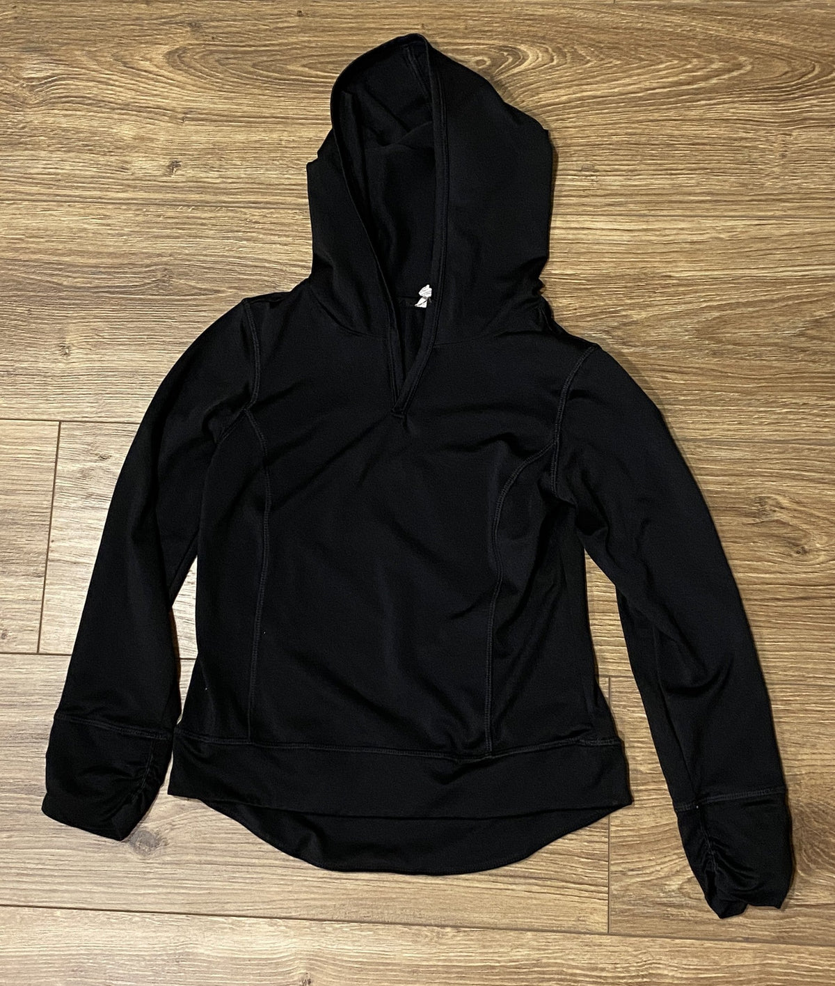 Seller #100 Girls Size 6/6X Danskin Now Hooded Pullover Black