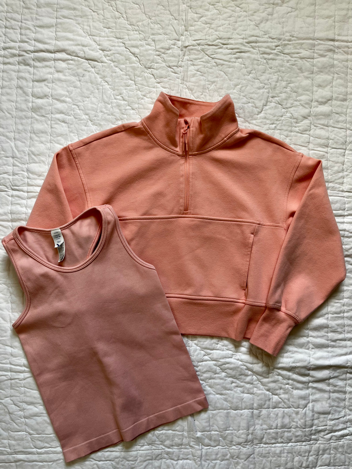 Seller #165 Girls Old Navy Peach Pullover & Ribbed Tank Size L (10-12)