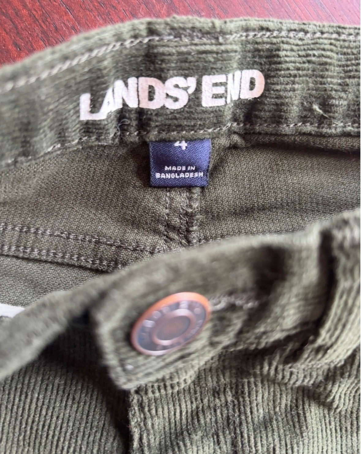 #44 NWOT Lands' End size 4 corduroy pants