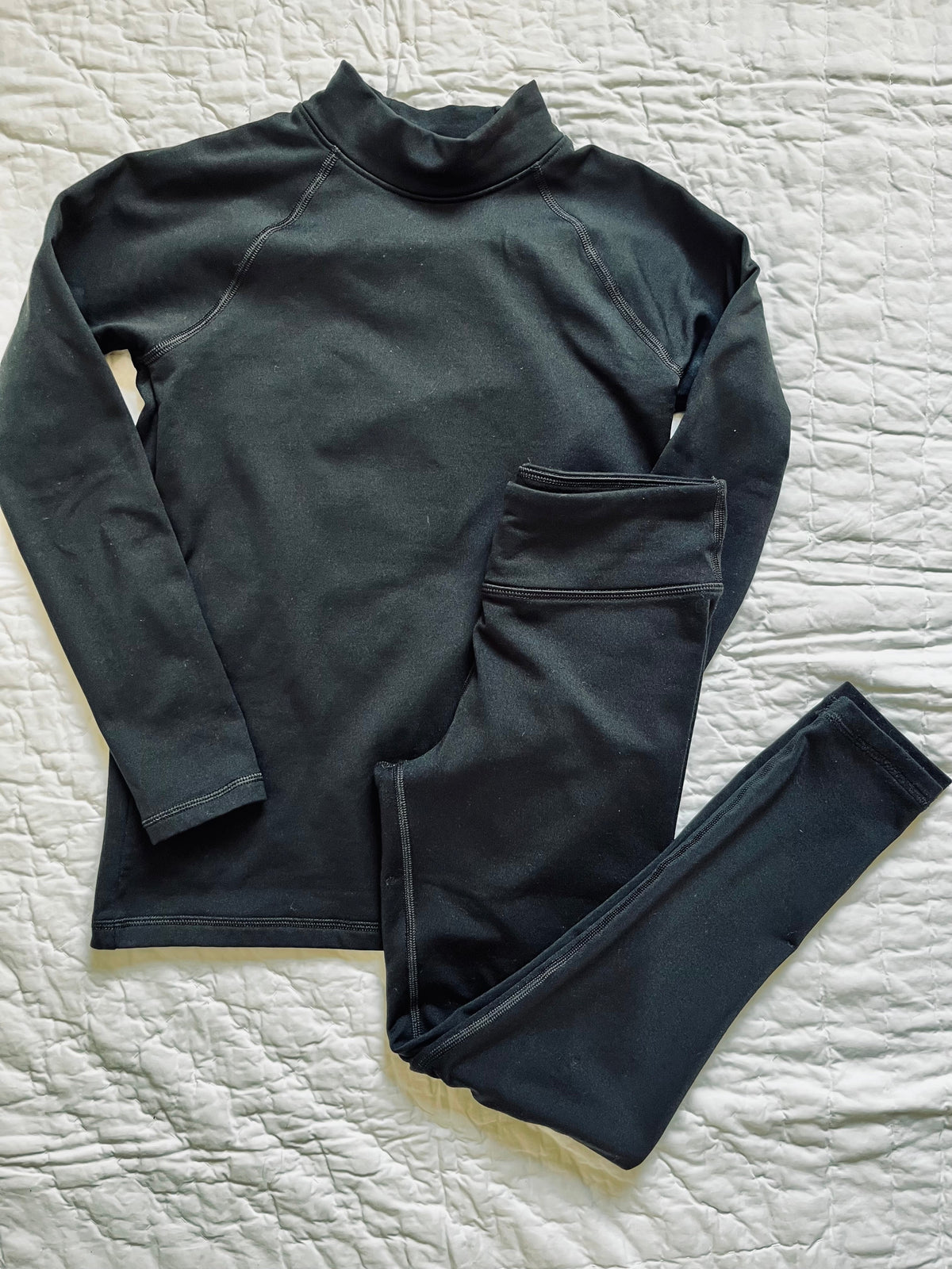Seller #165 Girls DSG Black Baselayer Shirt and Leggings Size M (10-12)