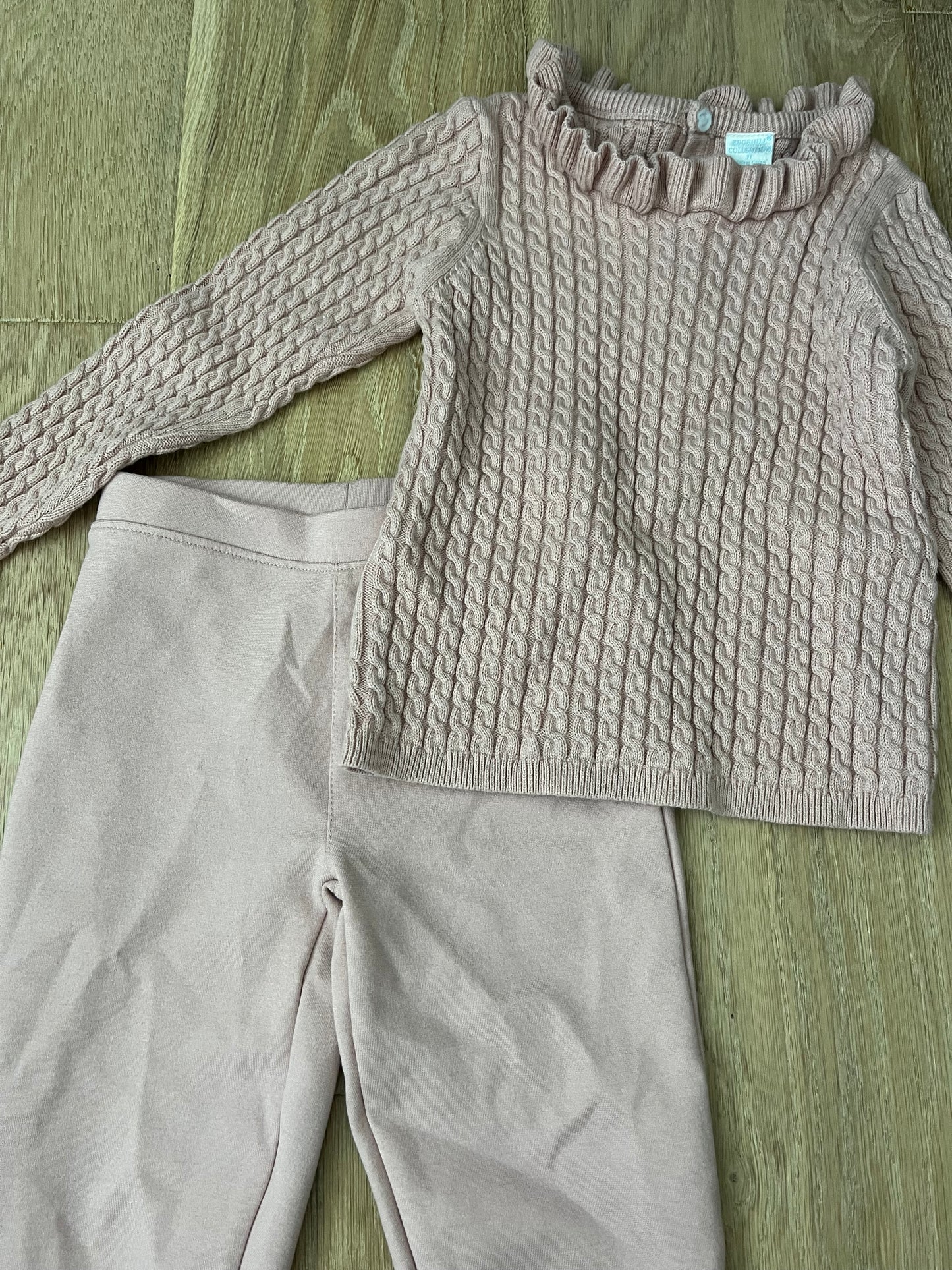 #47 3T pink sweater and pants set