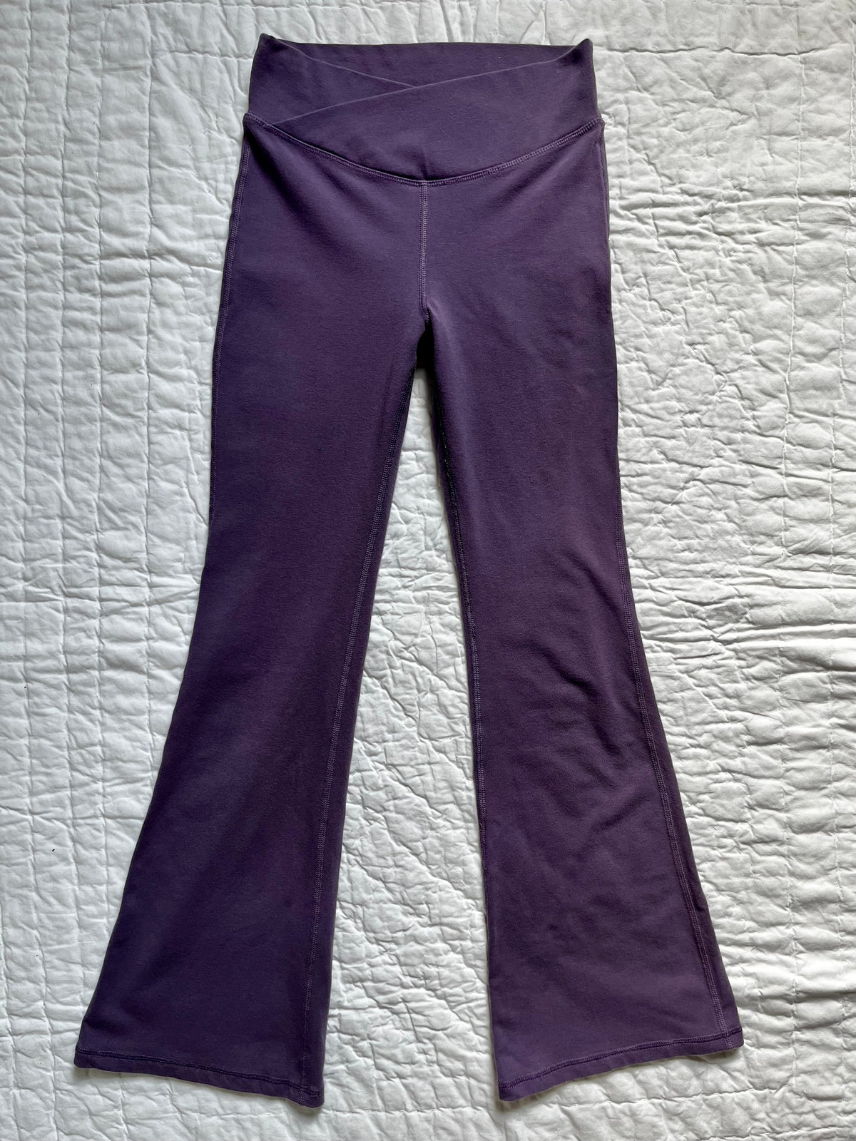 Seller #165 Girls Old Navy Active Powerchill High Rise Flare Pants Size L (10-12)- 2 Pack Black and Purple