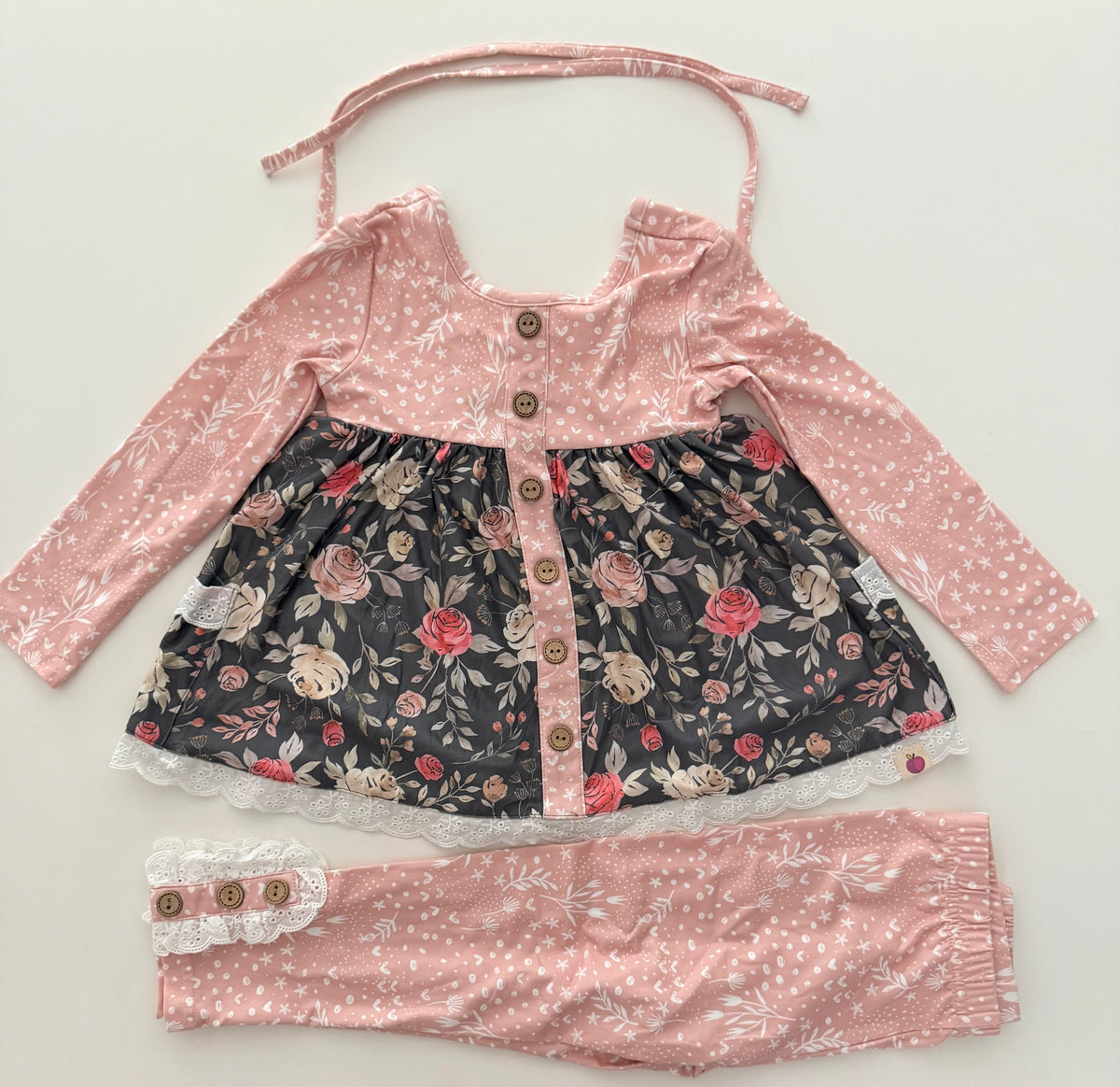 #117, Girls 2T, Cheeky Plum flower print playset, New
