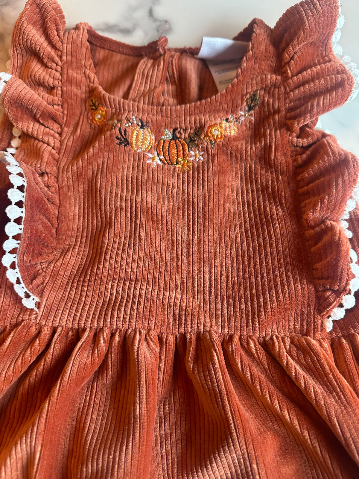 Seller #58 Girls Little Lass 4T pumpkin fall Thanksgiving jumper
