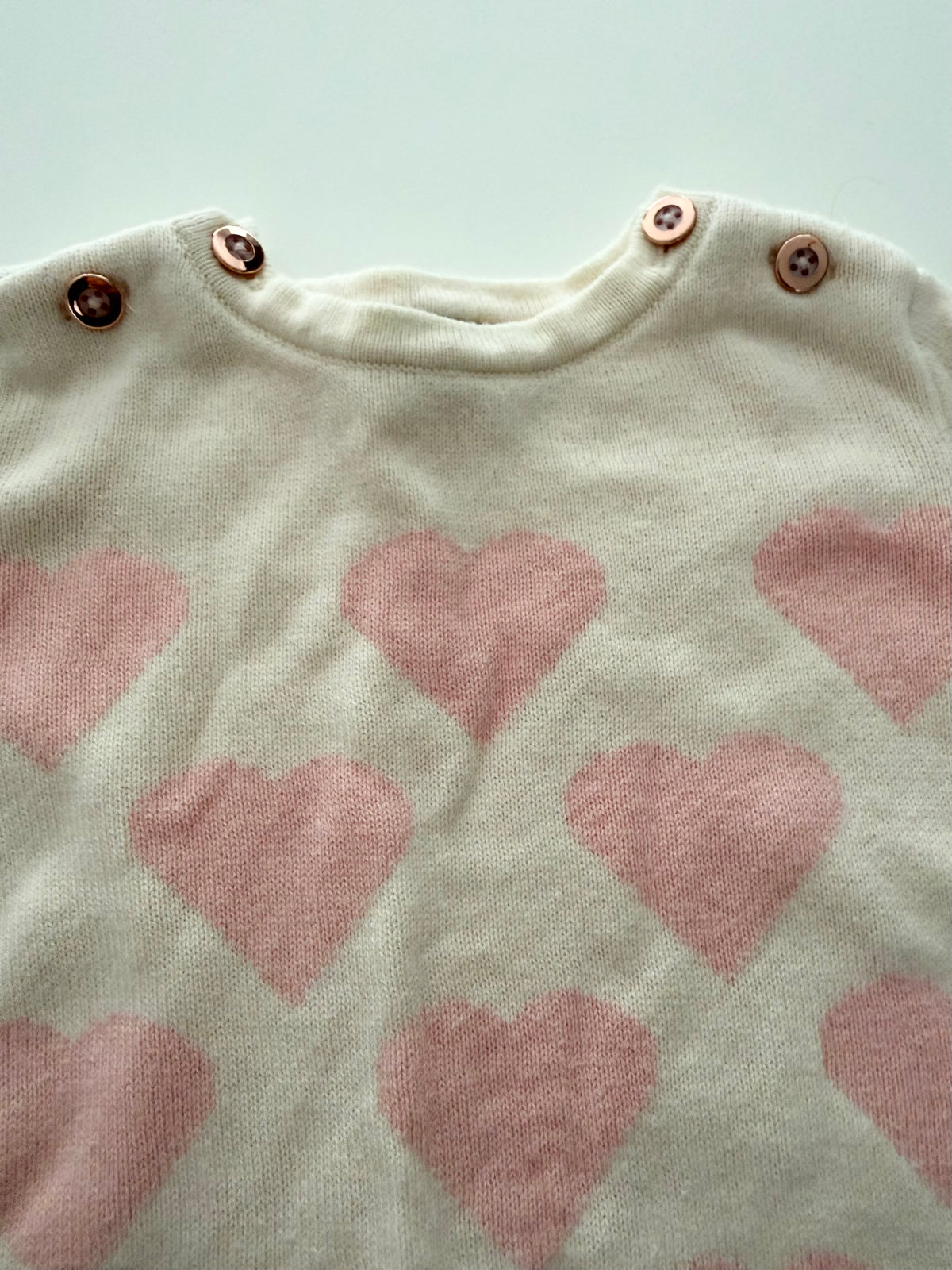 #117, Girls 18M, SweetHoney heart sweater, VGUC