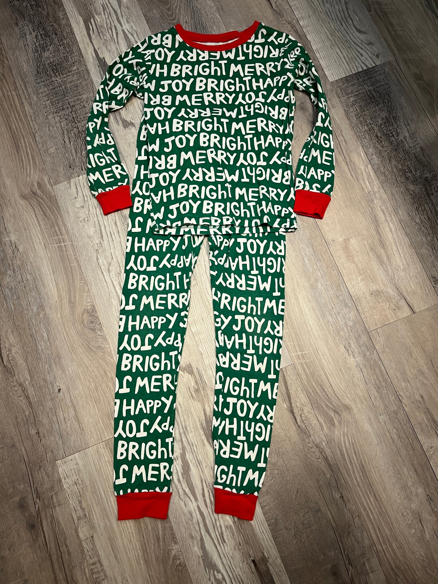 Seller #29 Boys Size 8 Carters Green Merry Bright Joy Pajamas