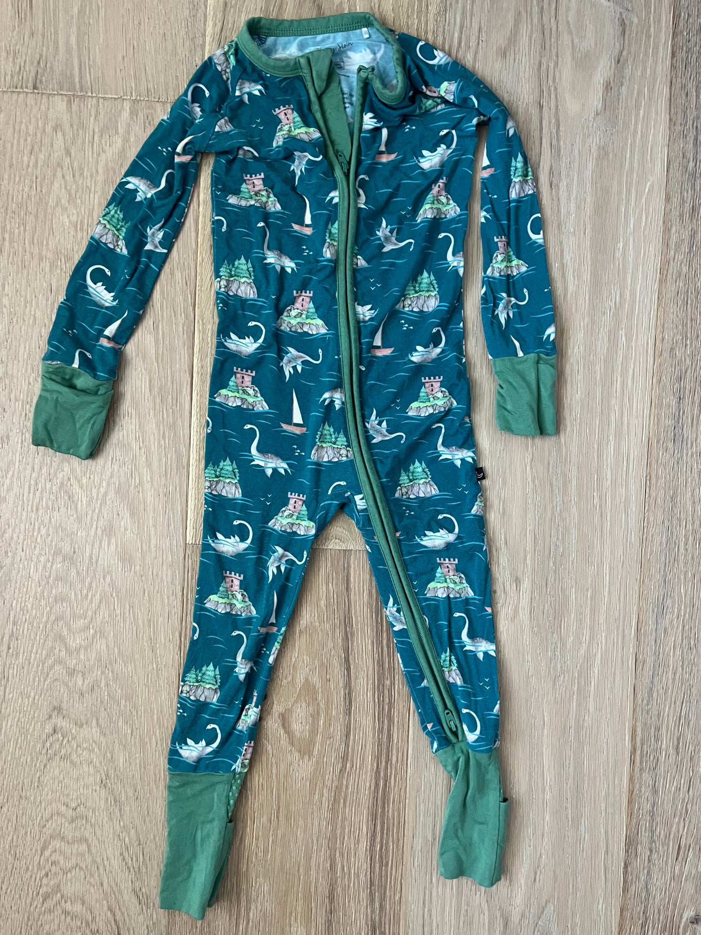 #47 Sleep Sloth bamboo pajamas size 12-18 months